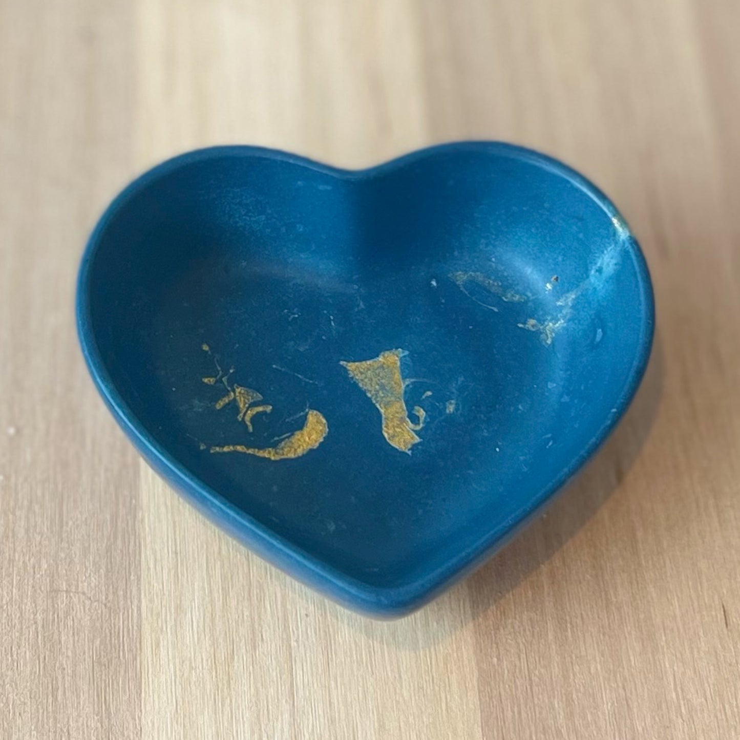 Heart decorative bowl