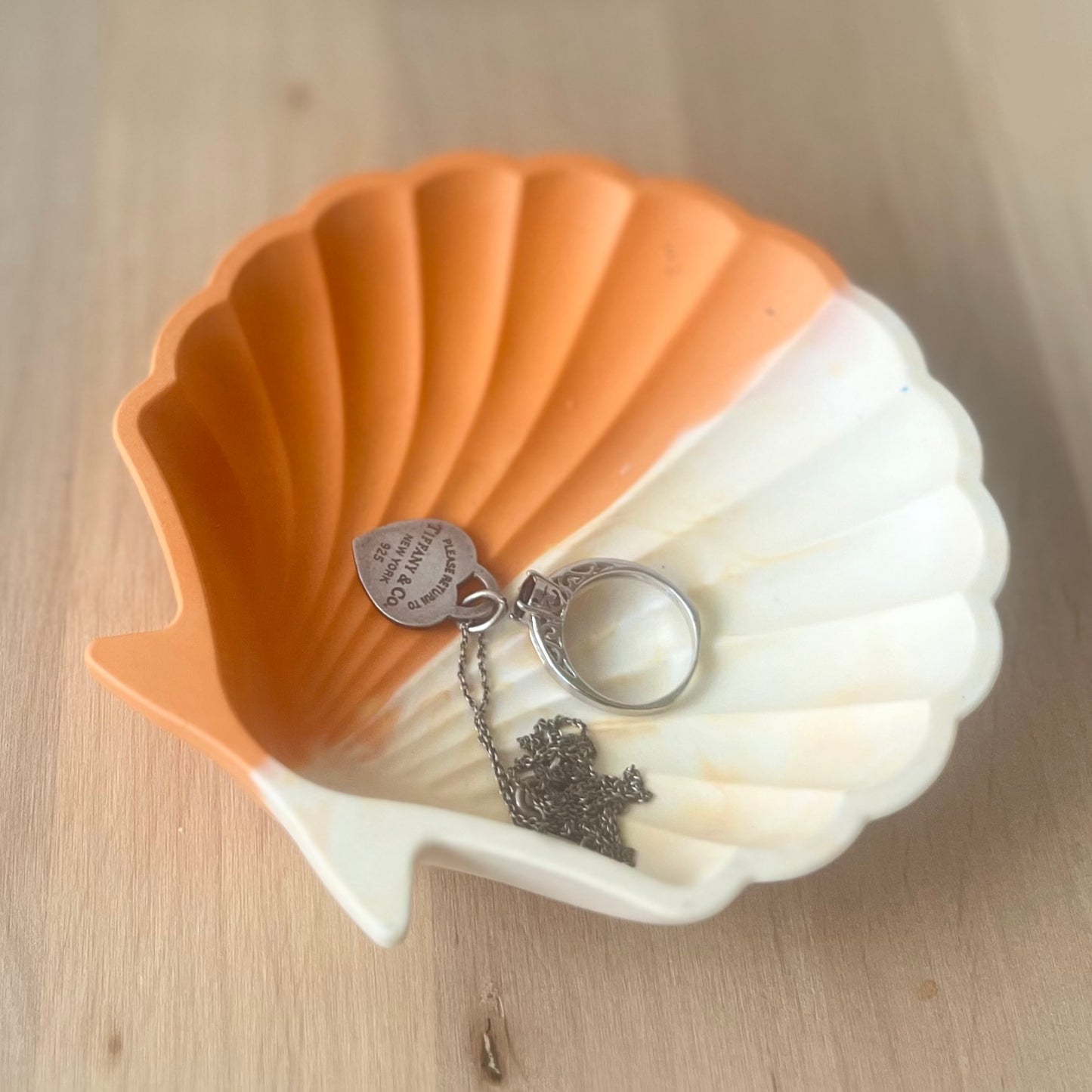 Shell decorative bowl