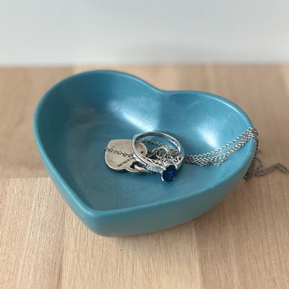 Heart decorative bowl