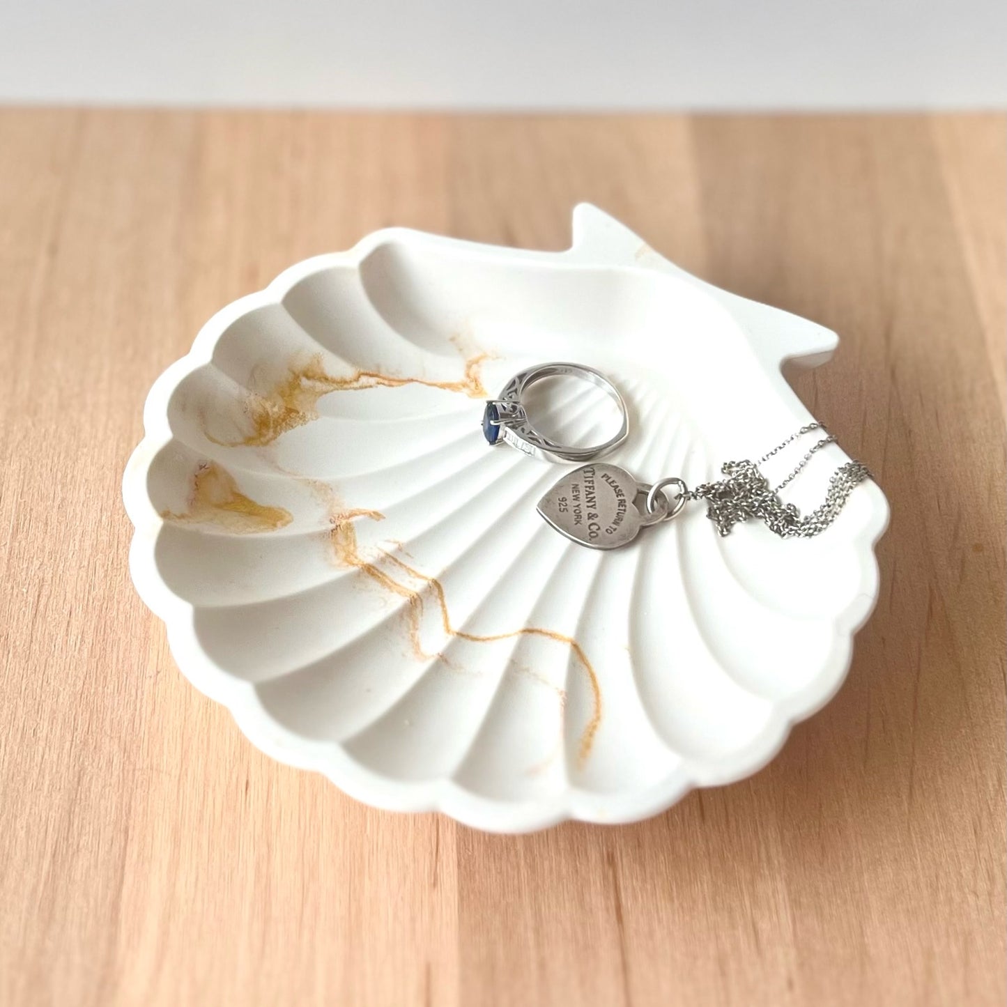 Shell decorative bowl