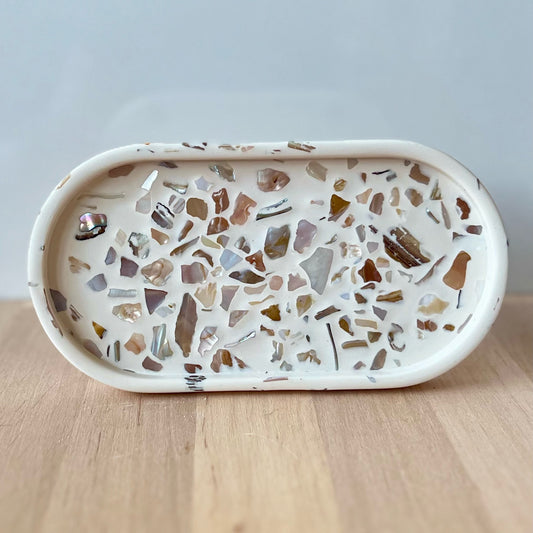 Oval tray